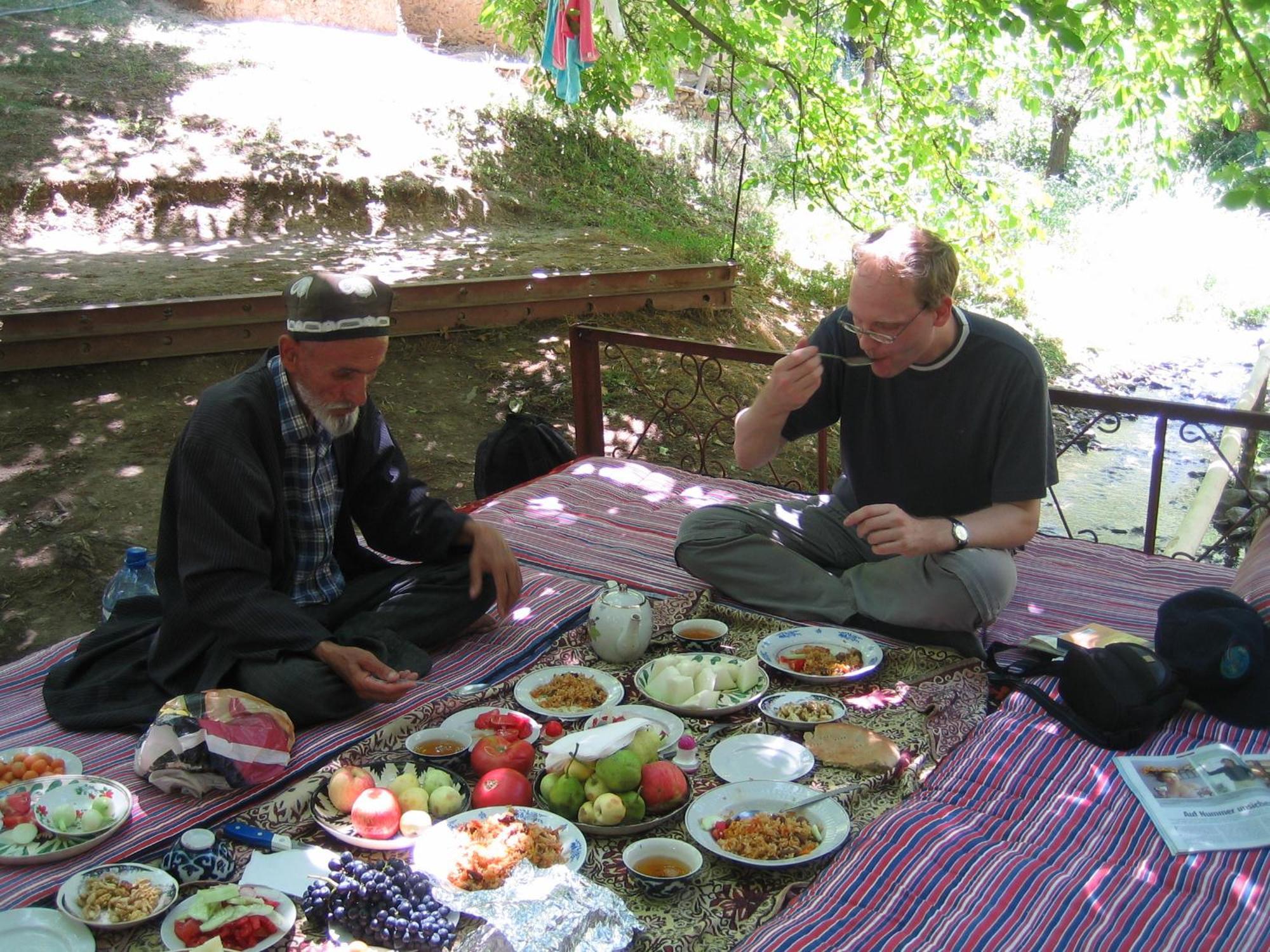 Yukary-Ukhum Hayat Guesthouse Nuratau Mountain מראה חיצוני תמונה