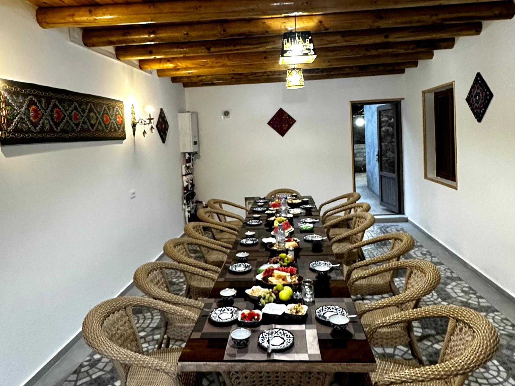 Yukary-Ukhum Hayat Guesthouse Nuratau Mountain מראה חיצוני תמונה