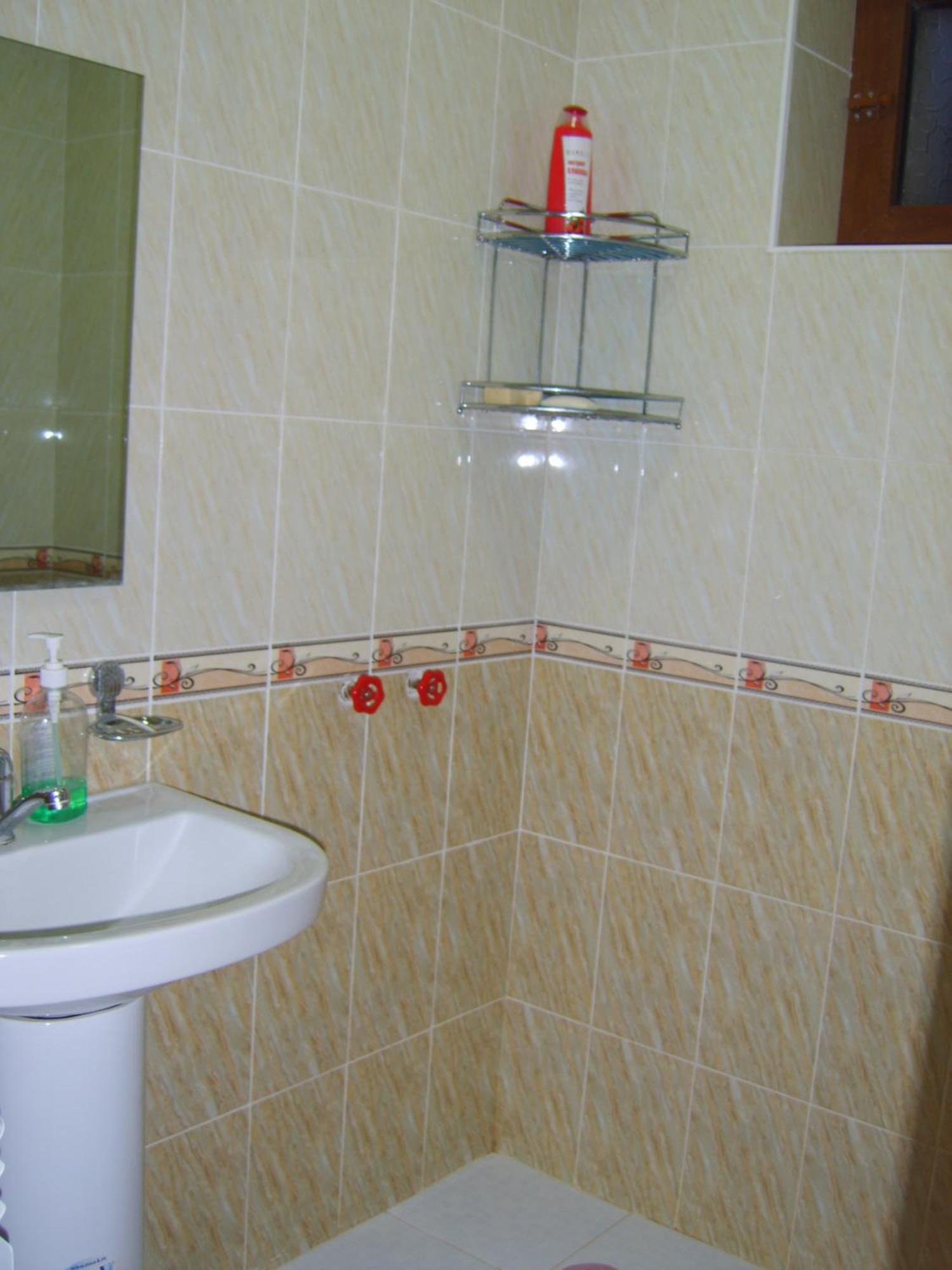 Yukary-Ukhum Hayat Guesthouse Nuratau Mountain מראה חיצוני תמונה